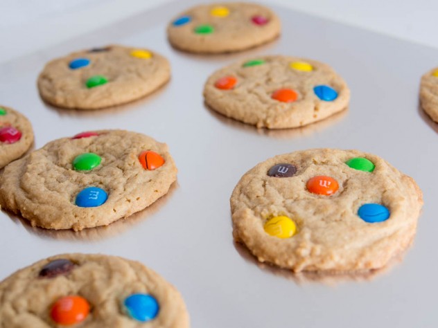 chewy m&m cookie