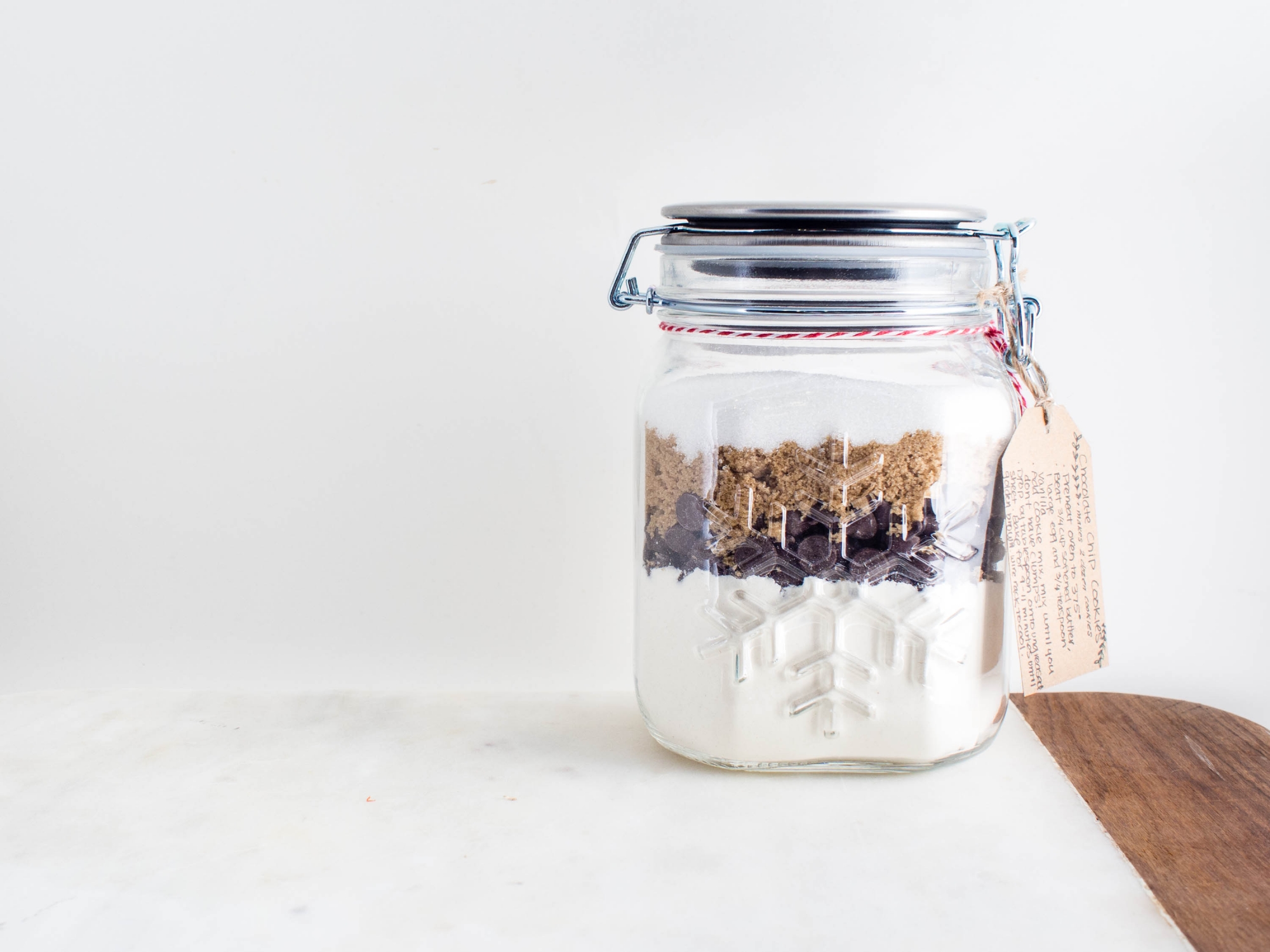 Mason Jar Chocolate Chip Cookies (+ Printable Tags)